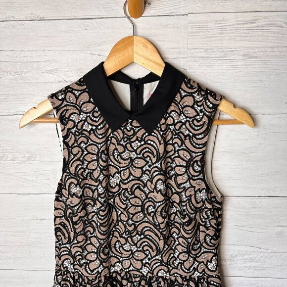 Betsey Johnson Dress Womens SZ 2 Black and Tan Lace with Peter Pan Collar Pinup - Picture 7 of 16